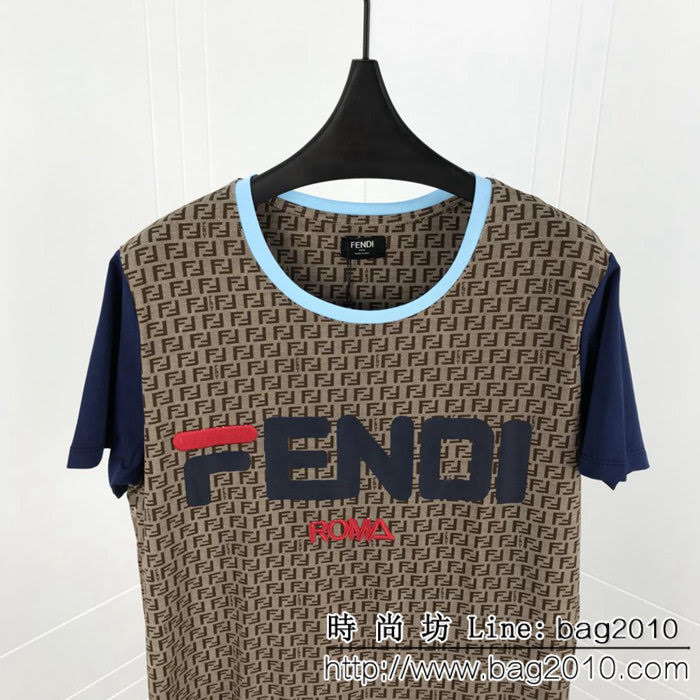 FENDI芬迪 19早春新款 全身FF字母 袖子拼色 雙股絲光棉男款短袖 ydi1579